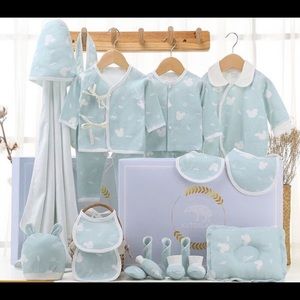 21 piece unisex baby gift set